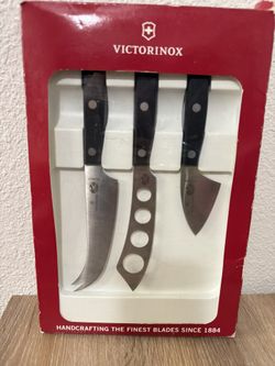 Victorinox Knife Set