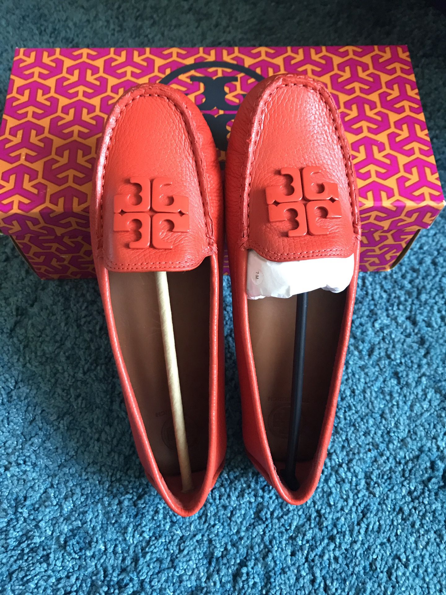 Authentic Tory Burch Lowell 2 driver in tumbled leather size 7 for Sale in  Los Angeles, CA - OfferUp