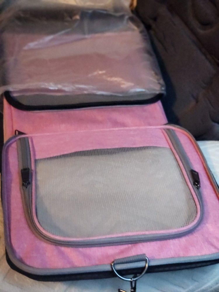 Pink Cat Transpoter