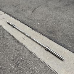  Olympic Barbell Bar