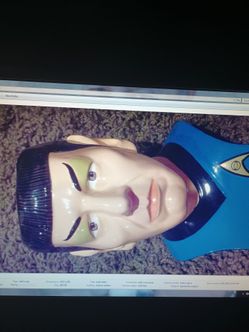 Star Trek all kinds of pictures sign stuff.Telephone that looks like star at the starship