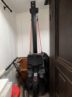 LIT Rowing machine