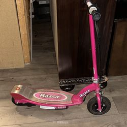 E100 Electric Scooter - Pink Scooter
