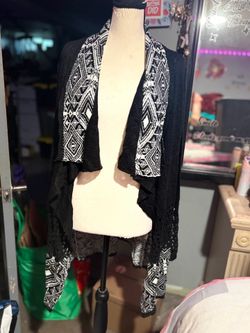 NWOT Poof! Geometric print open front cardigan- Large