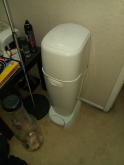 Diaper genie