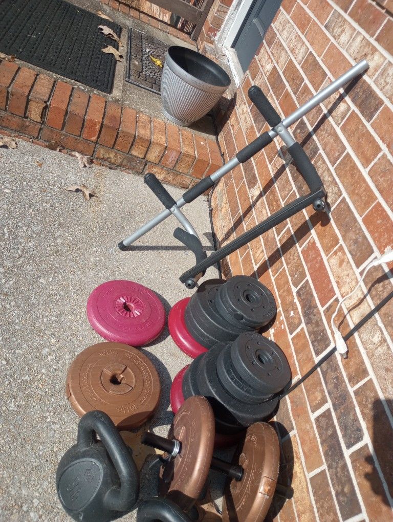 Workout/Weight Lifting Equipment - Used