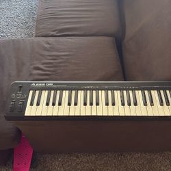 Used Alesis Q49