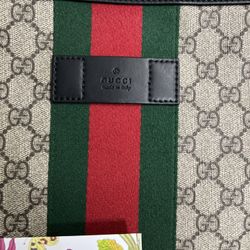 Gucci Cross Body Bag 