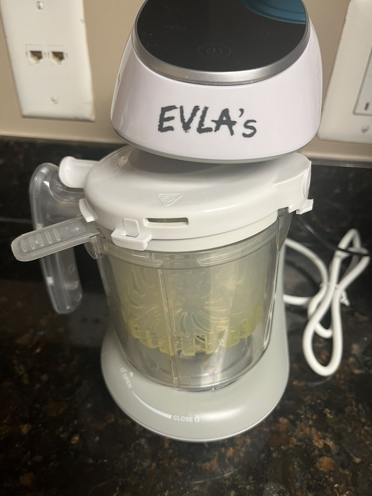 Evla Baby Food Maker for Sale in Arlington, VA OfferUp