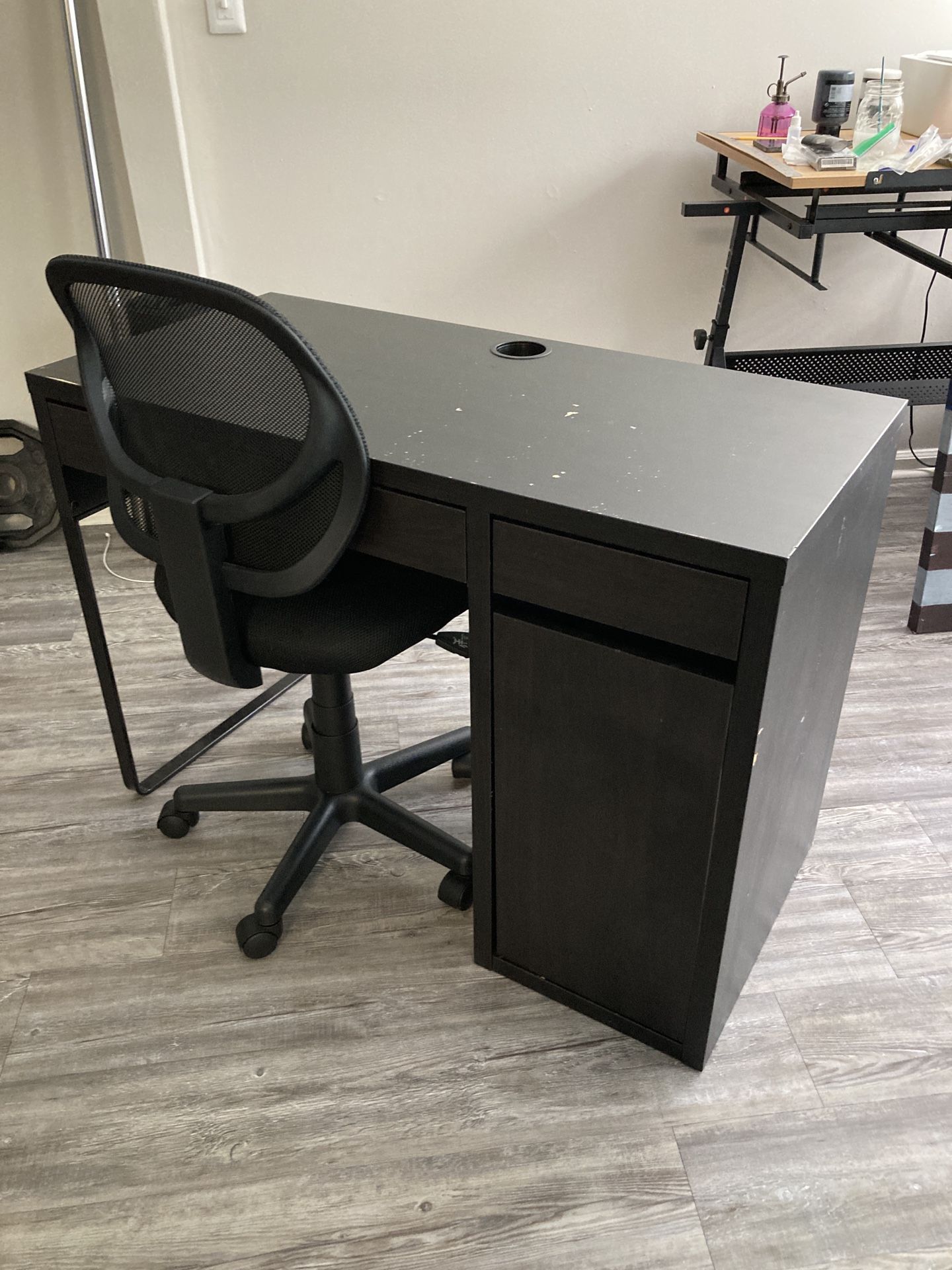 Desk & Chair Combo