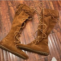 Minnetonka  Lace Up Boots
