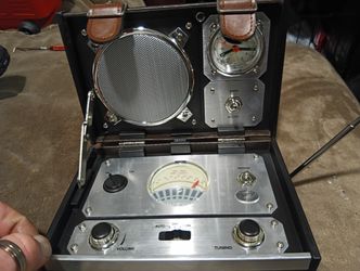 Antique Look Radio