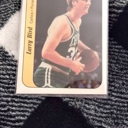 Basketball 2 card bundle Larry Bird 86-87 Fleer sticker 87 Fleer card Cash porch pickup Redmond