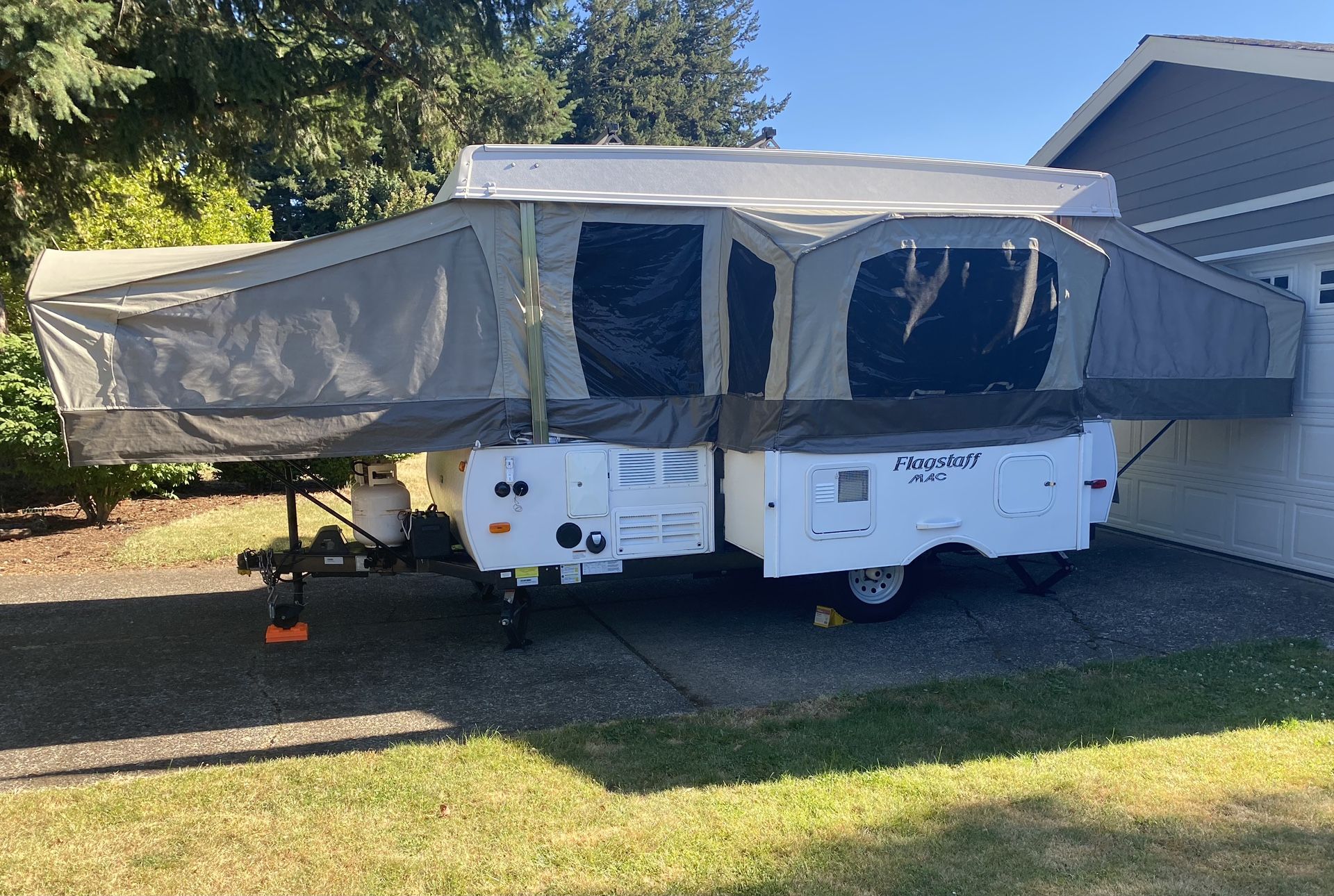2016 Tent Trailer