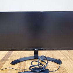 LG 29" Ultra Wide FHD IPS LED Monitor With Built-in Speaker 21:9 (29UM68-P)
