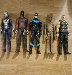 Toys Hero's Series 5 PC For $20