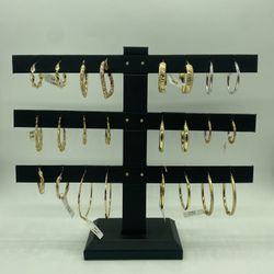 CHRISTMAS SALES!! 10KT-14KT HOOP PAIRS (Prices Vary)
