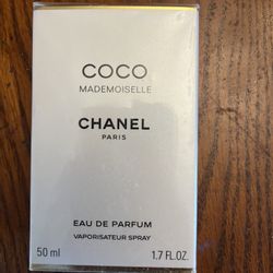 Coco Chanel Eau De Parfum 