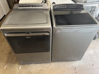 Whirlpool Cabrio Washer and Dryer Set