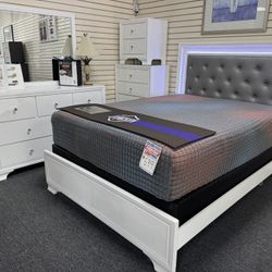 Twin/Full/Queen/King Bedroom Set. 🚚WE DELIVER🚚