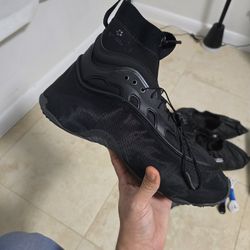 adidas Ozmorphis, Mr Bailey