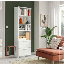 Beautiful Modern Bookshelf With Bottom Drawers