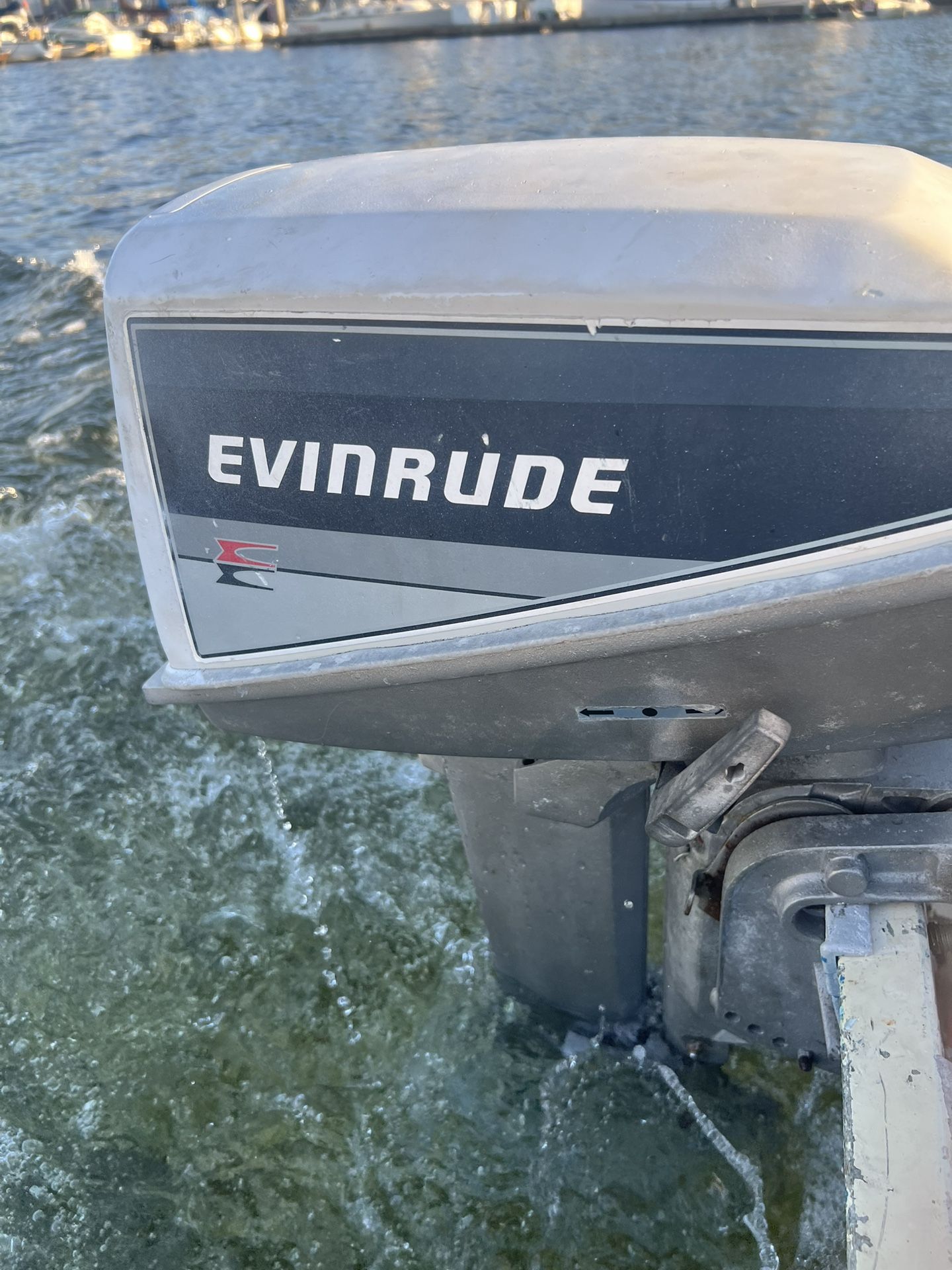 Evinrude 6 hp 2 Stroke Long Shaft