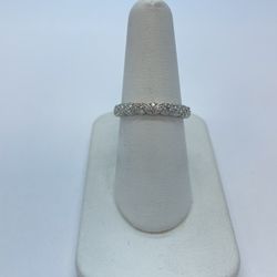 White Gold Ring With Diamonds 
