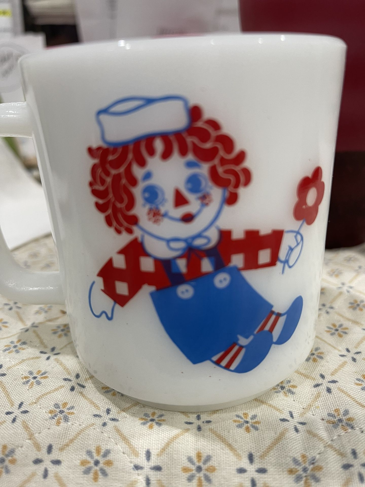 Raggedy Ann And Raggedy Andy Milk Glass Cup