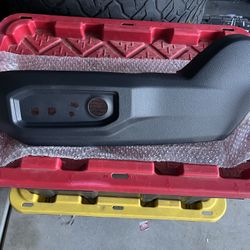 2022-2025 Toyota Tundra Driver Seat Cover Trim