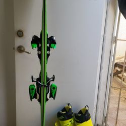 Rossignol Ski Set With Boots 