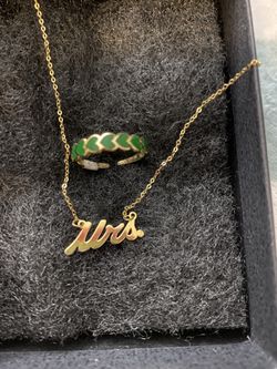 Ring 14kt And Necklace 14kt Mrs new