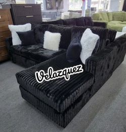 ✅️✅️2 pc black fur like wide welt corduroy sectional sofa with chaise✅️✅️
