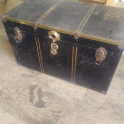 steamer trunk