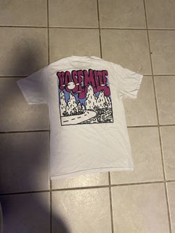 2 Graphic Tees