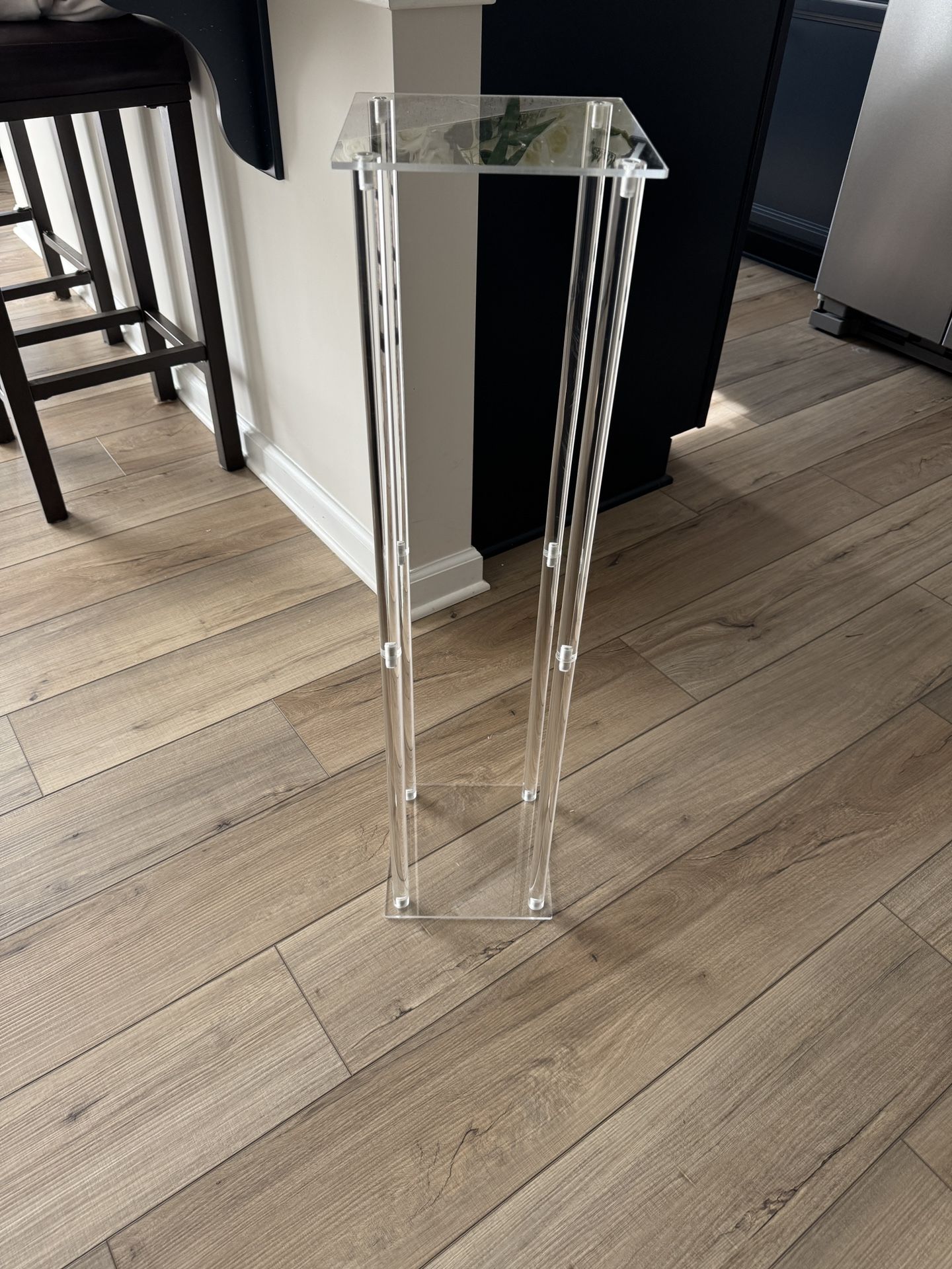 Acrylic Flower Stand