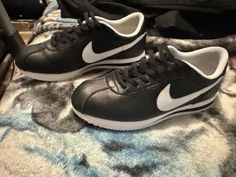 Nike Cortez