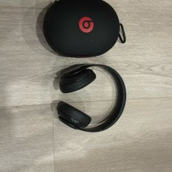 Headwear Beats Headphones 