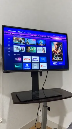 Hisense 32-inch Roku TV with tabletop stand