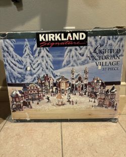 Kirkland Signature  Victorian Village, 1997. BUILDINGS & HOUSES ONLY