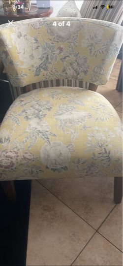 Living room chair
