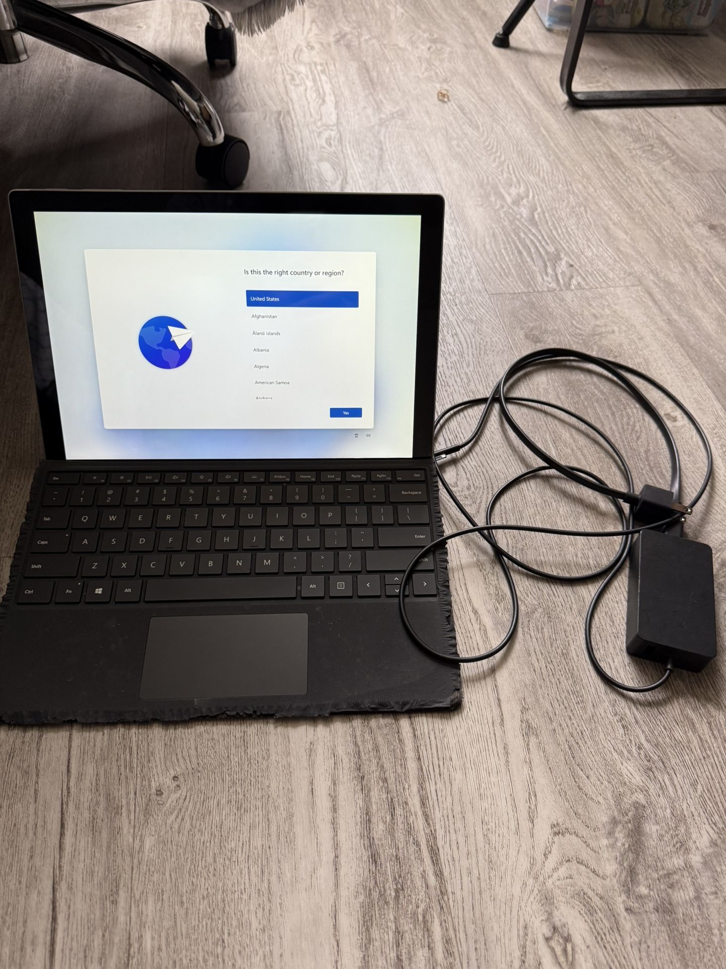 Microsoft Surface pro 6 128 GB Used With Keyboard