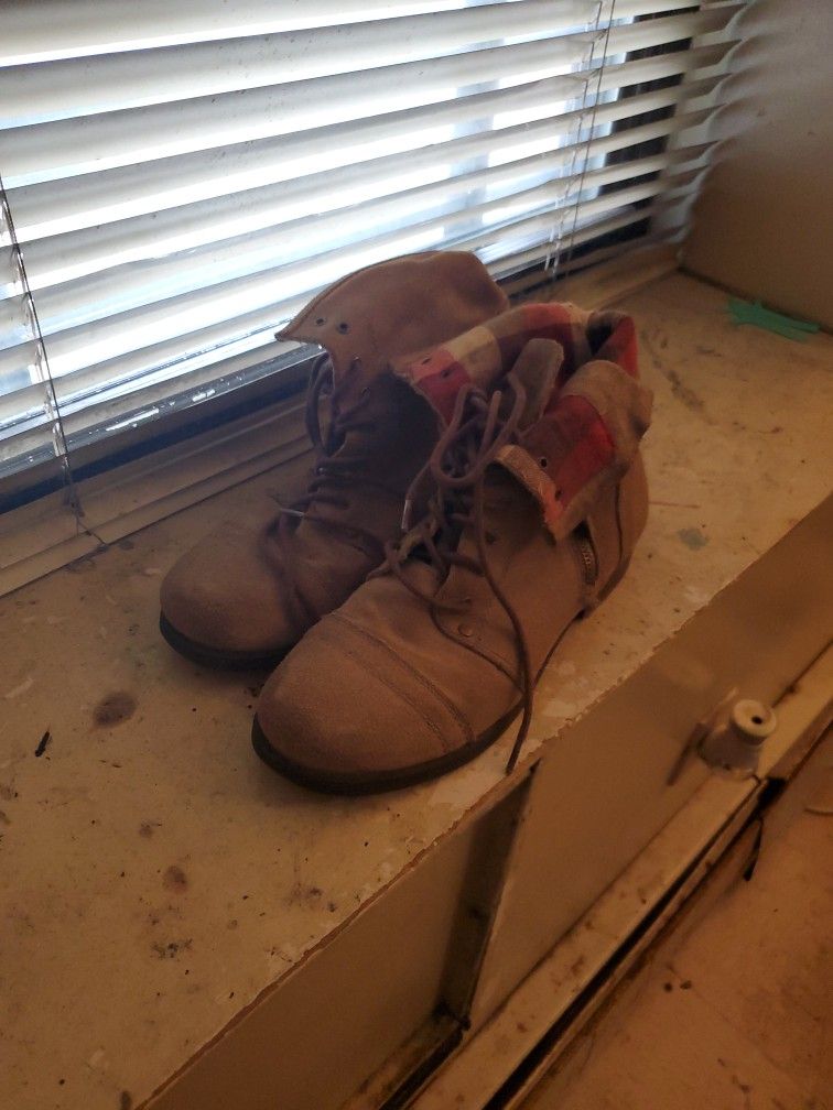 Aldo Real Leather Boots Brown Size 6