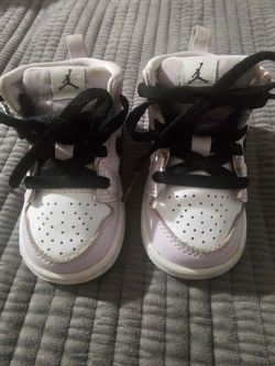 Air Jordan  1 Mid size 4 childrens