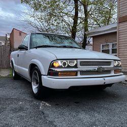 Chevrolet S10 1,800