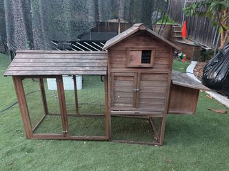 Chicken hutch