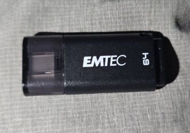Kali Linux Live Boot Thumb Drive