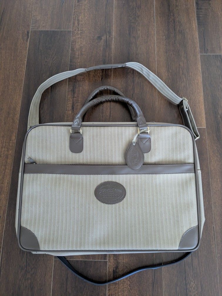 Travelers Suitcase Bag