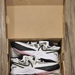 Nike Kyrie 8 - Black White Pink Basketball Shoes Size 6.5Y 