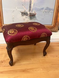 Vintage foot stool solid wood carved legs